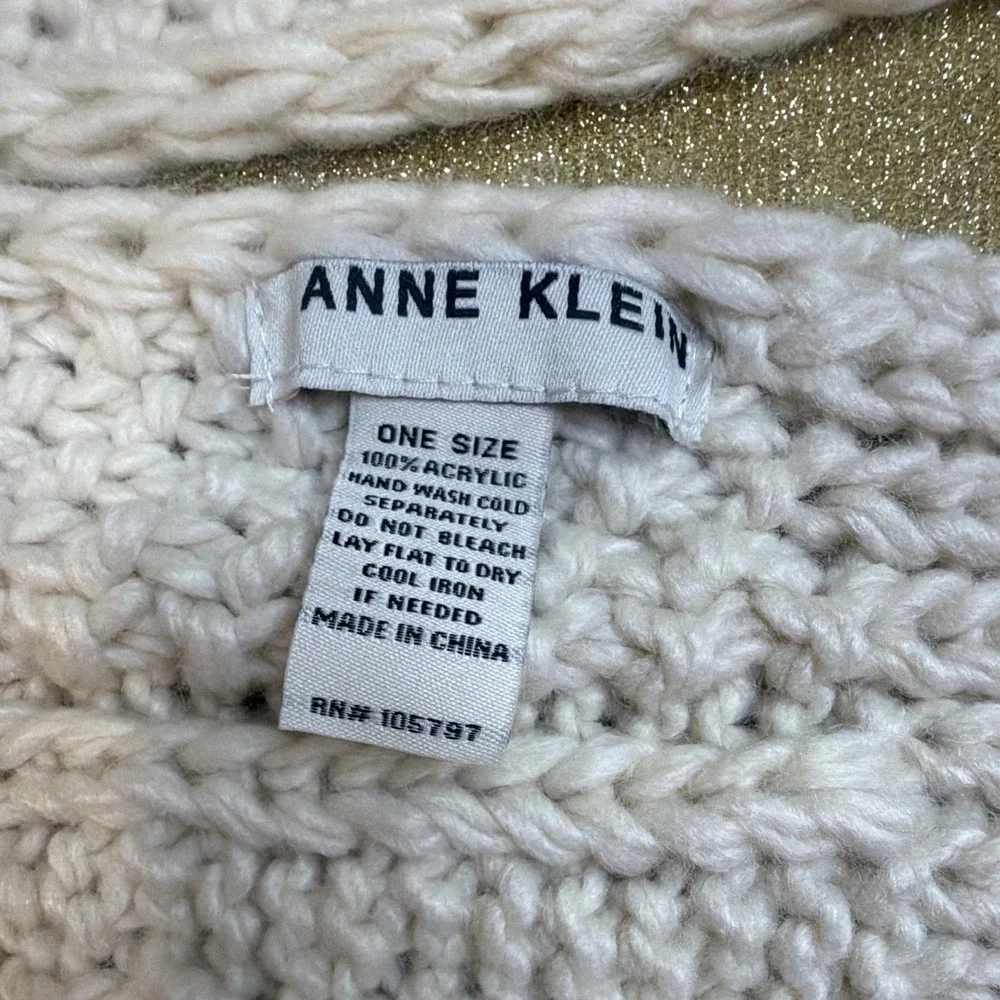Anne Klein Ivory Cable-Knit Acrylic Rectangle Scarf Womens Neck Warmer